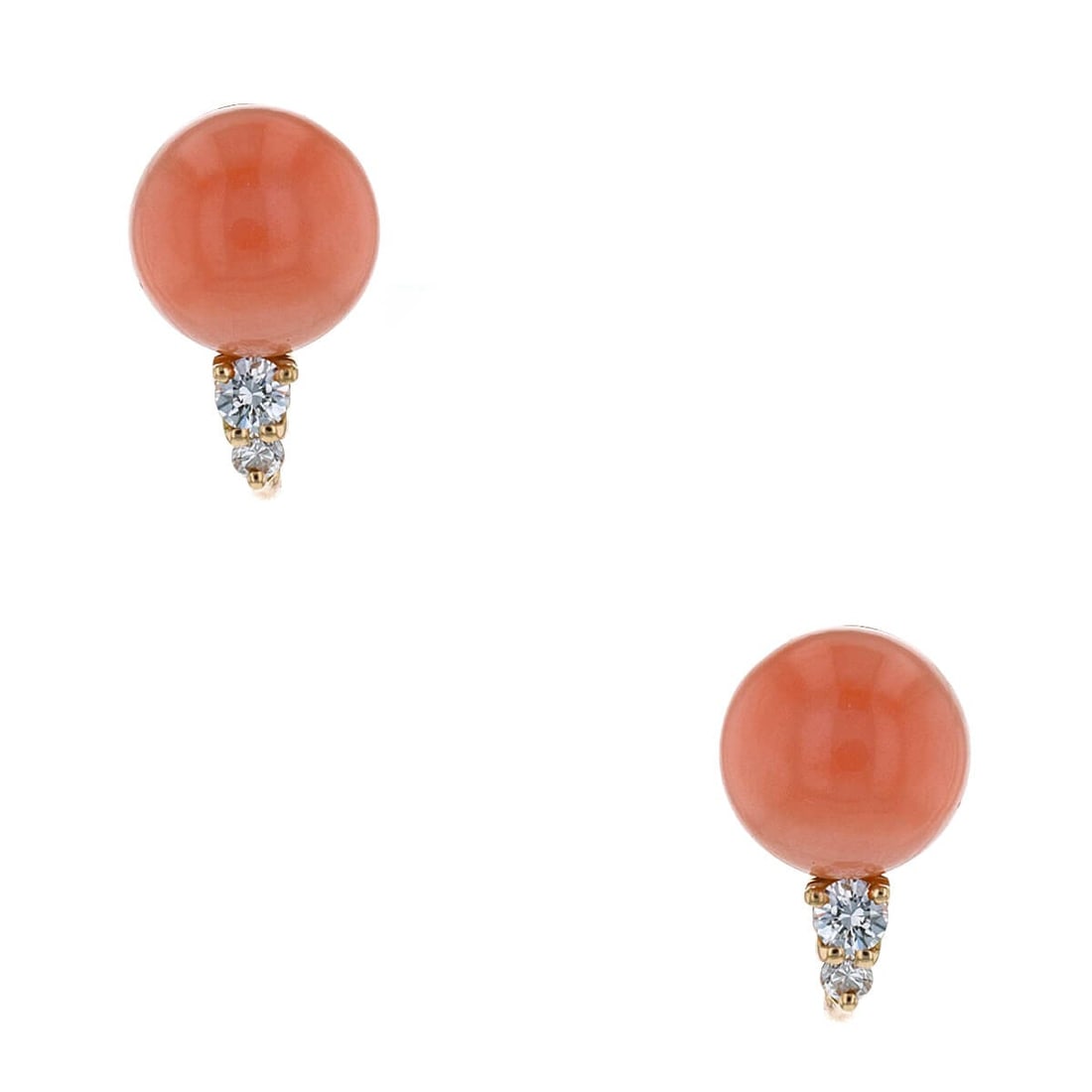 Vintage Coral & Diamond Gold Earrings: Title: Vintage Coral & Diamond Gold Earrings Medium: 18k Yellow Gold, Coral, Diamonds Origin/Year: Vintage, Year Unknown Dimensions: Width: 1 cm, Length: 1.5 cm, Thickness: 1 cm Condition: Excellent