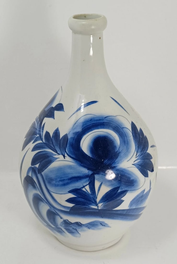 Korean Antique Blue White Jar, Joseon Dynasty (1 of 7)