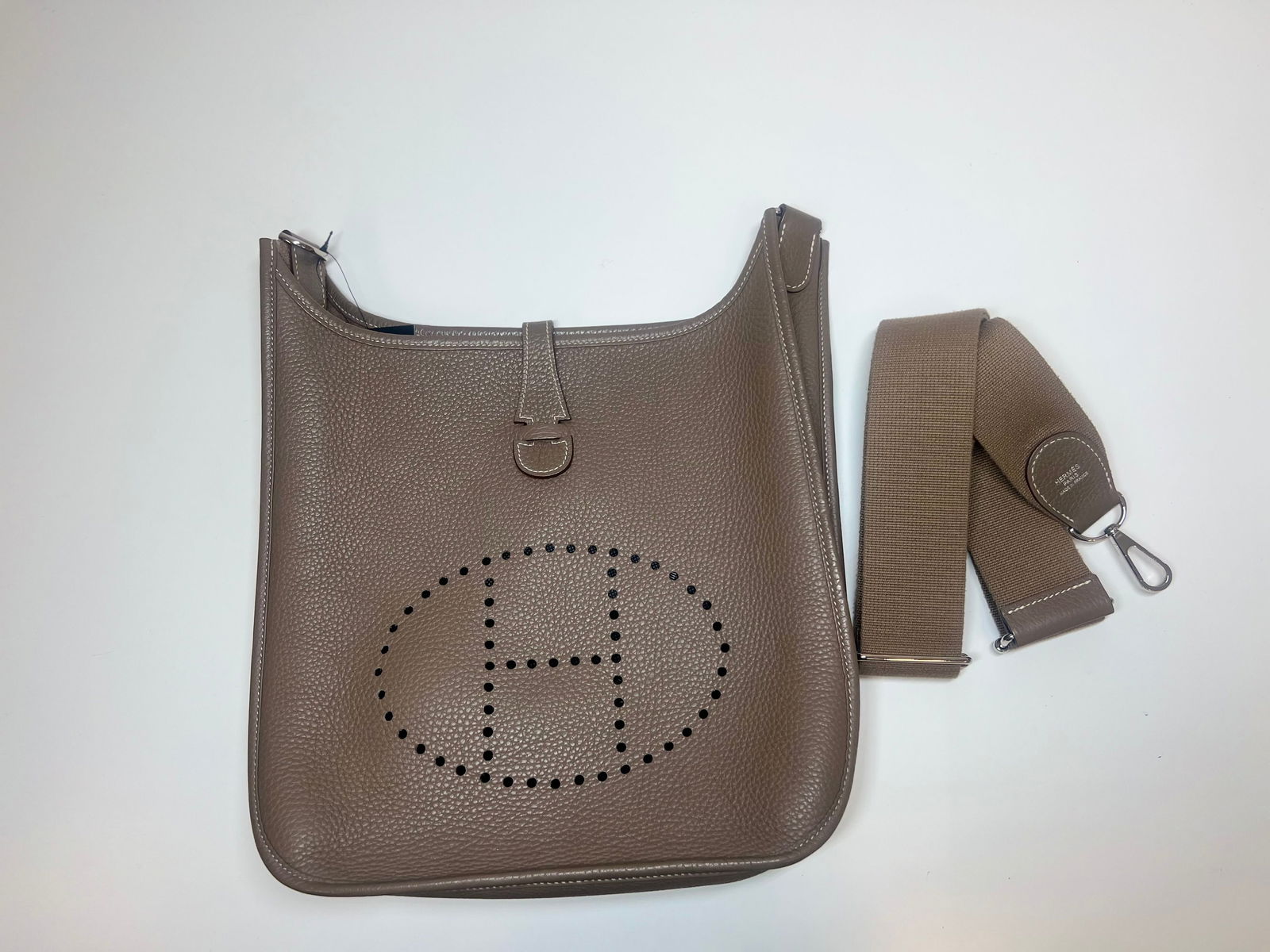 Hermes Evelyne III PM Clemence Handbag (1 of 6)