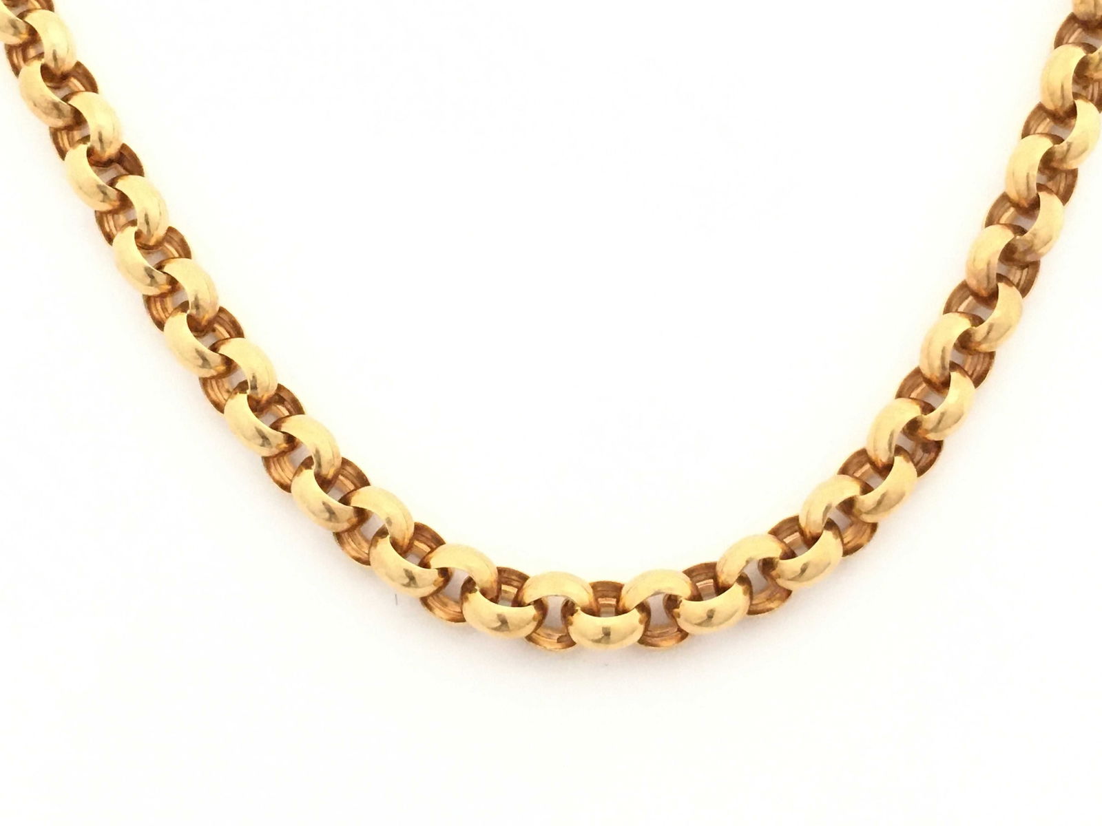 Classic Chain Link 18K Yellow Gold Necklace: Elegant chain necklace crafted in solid 18K yellow gold, featuring a refined and timeless link construction that offers both durability and sophistication. The clean minimal design allows the necklace