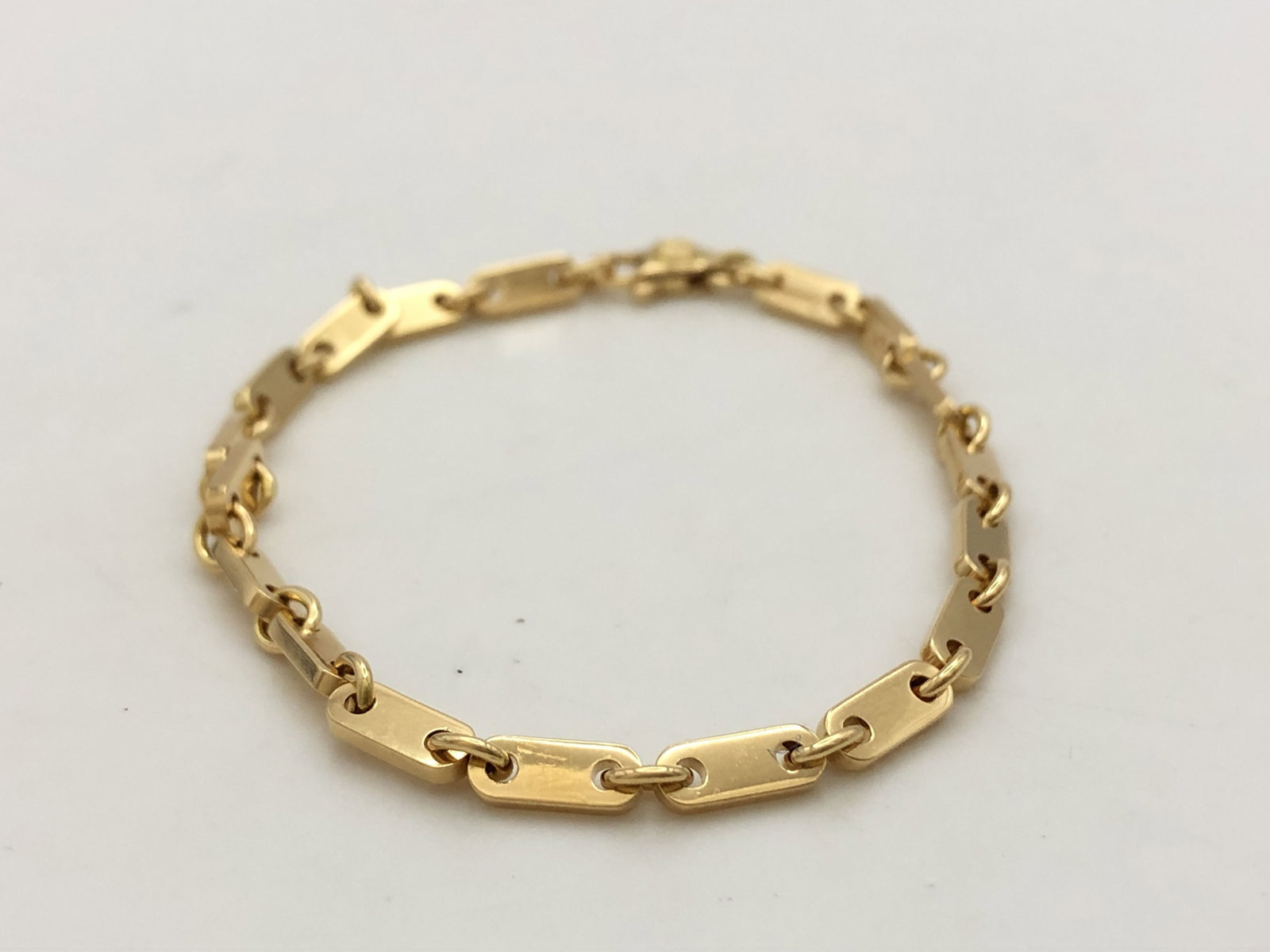 Cartier Figaro Link 18K Yellow Gold Bracelet (1 of 4)