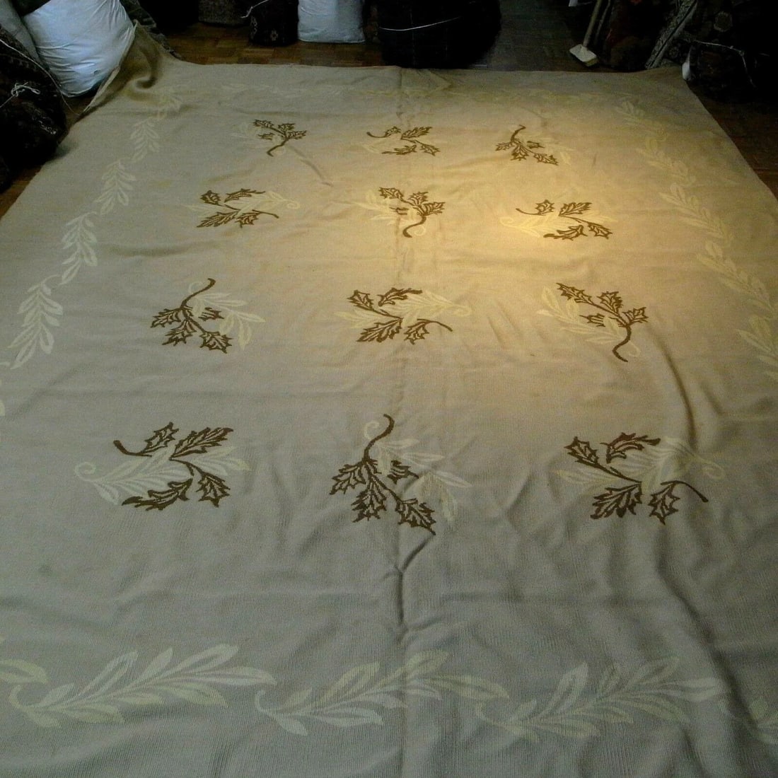 Antique French Aubusson Carpet - 9'8"x11'9": Title: Antique Minimalist French Aubusson Carpet Origin/Year: France, 19th Century Dimensions: 9'8" x 11'9" (10x12 ft) Condition: Good vintage condition with minor wear Provenance: Private Collection