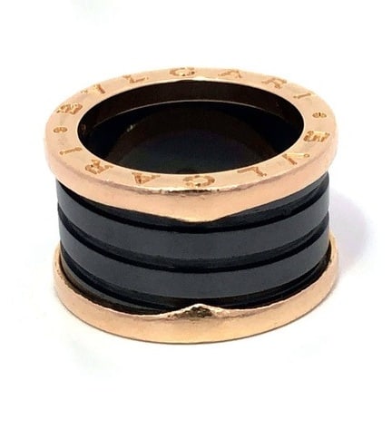 Bulgari Bvlgari B.Zero Black Ceramic & 18K Rose Gold Ring: Description: Bulgari B.Zero1 Black Ceramic & 18K Rose Gold Ring (Size 9 US) Elegant and contemporary Bvlgari B.Zero1 ring crafted in 18K rose gold with a sleek black ceramic center band. A modern 