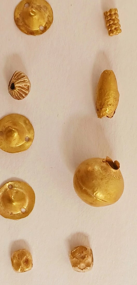 Ancient Gold Pendants - Acorn Shape I mil BC: Title/Medium: Ancient Gold Pendants - Acorn Shape Origin/Year: Greek, Phoenician, or Near Eastern, 1st Millennium BC Dimensions: Each pendant approximately 11mm Condition: Excellent, with minor signs 