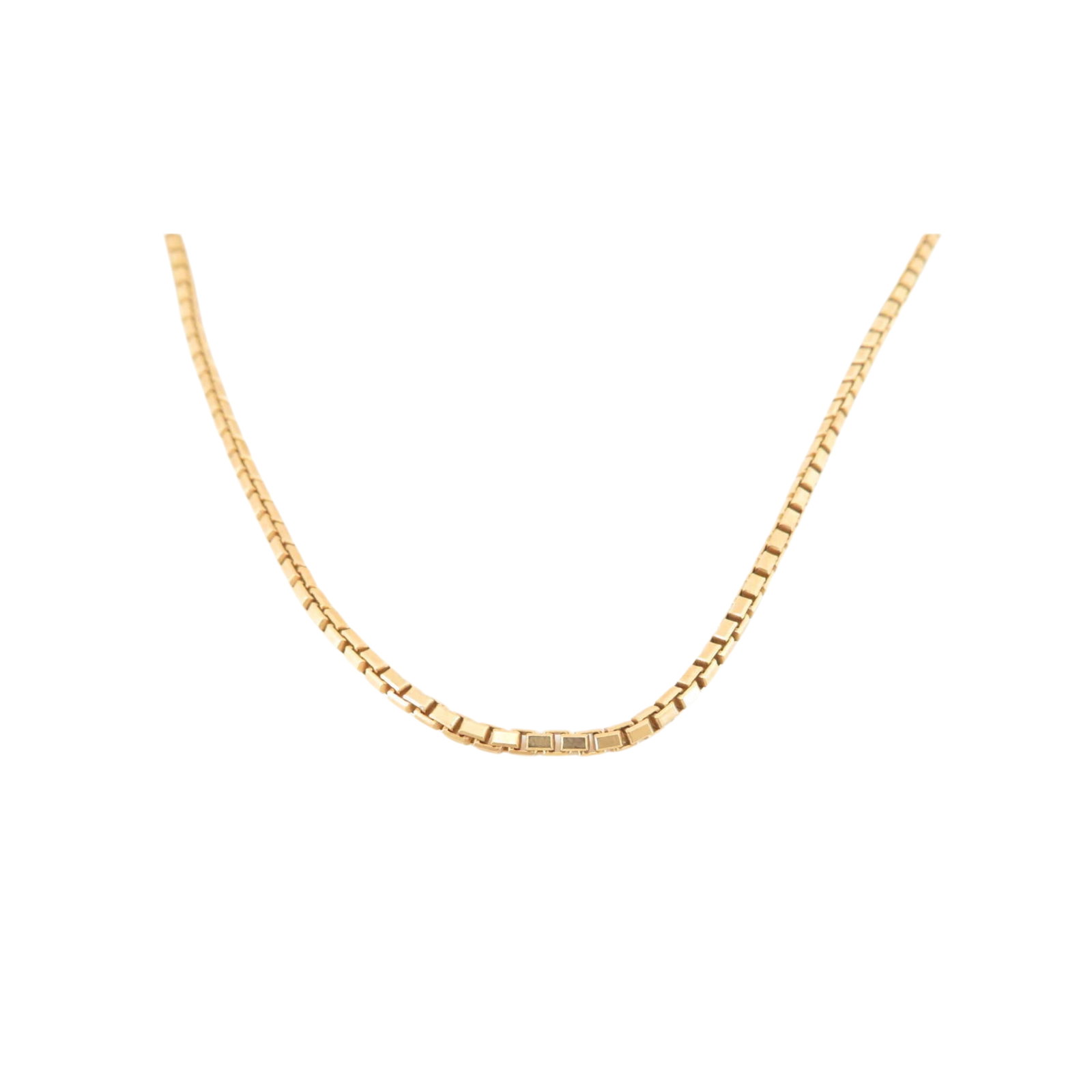 Cartier Venice Medium Box Link Chain 18K Yellow Gold Necklace: Description: Cartier Medium Box Link chain necklace crafted in 18K yellow gold. Featuring a timeless medium box link design, this elegant necklace combines clean geometric lines with Cartier's