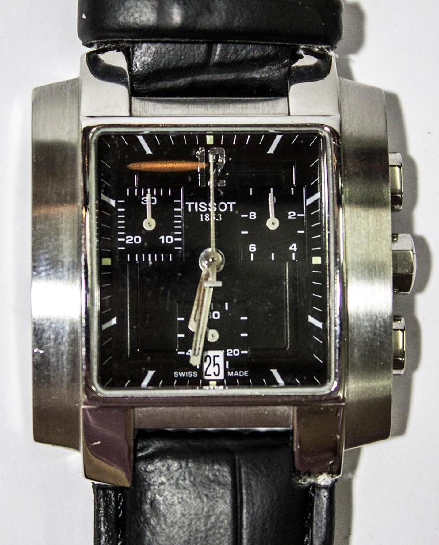 Tissot Chronograph watch: chronograph, date display, quartz movement. steel watch with a quality leather band (not original) watch is in working condition. rectangular watch size: 41*32