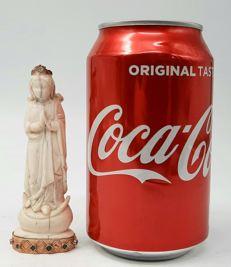 Russian bone diamond and gold maria figure Grachev: Russian bone, diamonds and emerald set, saint maria figure Gorbachev brothers hallmark and gold Russian hallmark 56 that stands for 14k gold. in a good condition 9.5 cm Title: דמו&#