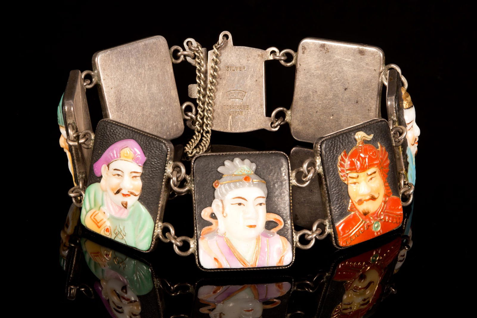 Silver Japanese bracelet designed by TOSHIKANE. (1 of 3)