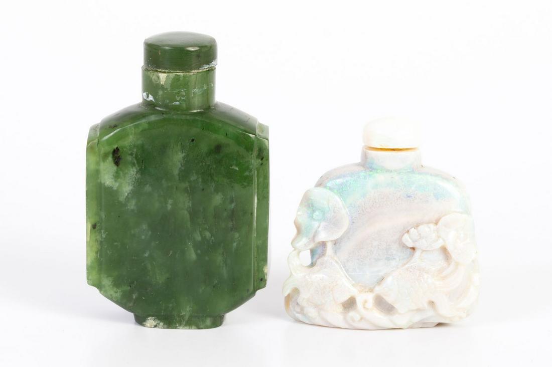 A jade and a natural opal snuff bottle - China (1 of 3)