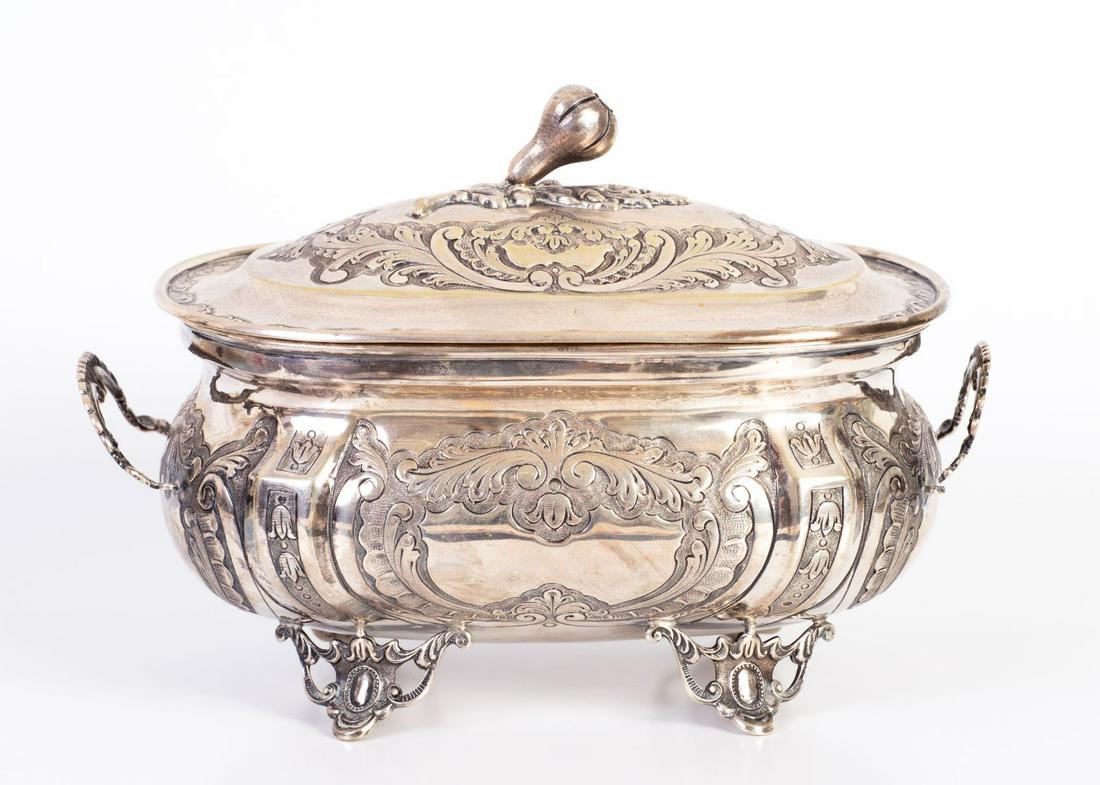 South American Silver Centerpiece w/ Acorn-Patterned Lid, 20th century (1 of 3)