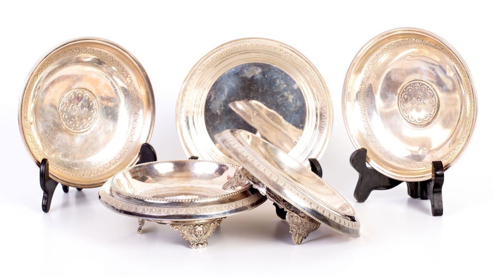 Impressive Assortment of 6 Silver Ornamental Plates (1 of 9)