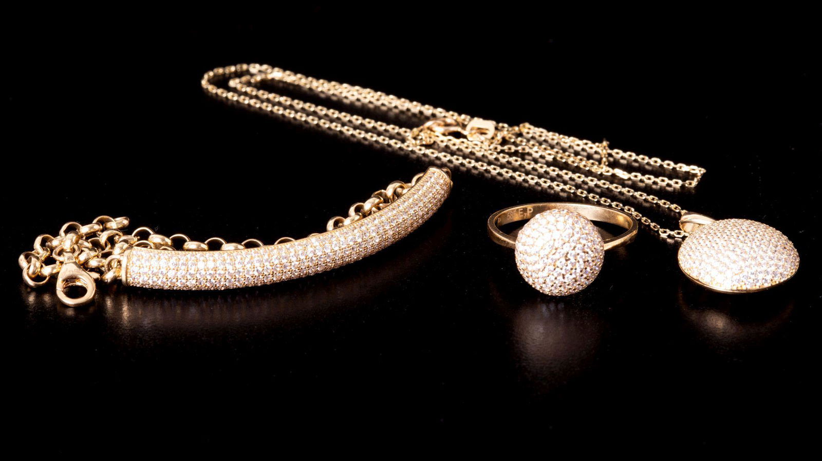 Set of 14K Gold Jewellery Pieces Set w/ Zircons (1 of 4)