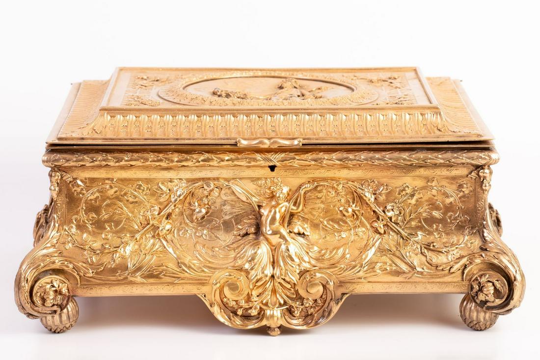 Very Large & Especially Glamorous French Gilded Bronze Box, 19th century (1 of 5)