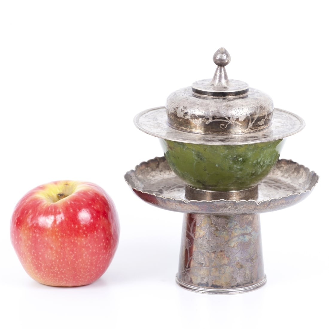 Silver and Jade Tibetan tea container, QING Dynasty (1 of 5)