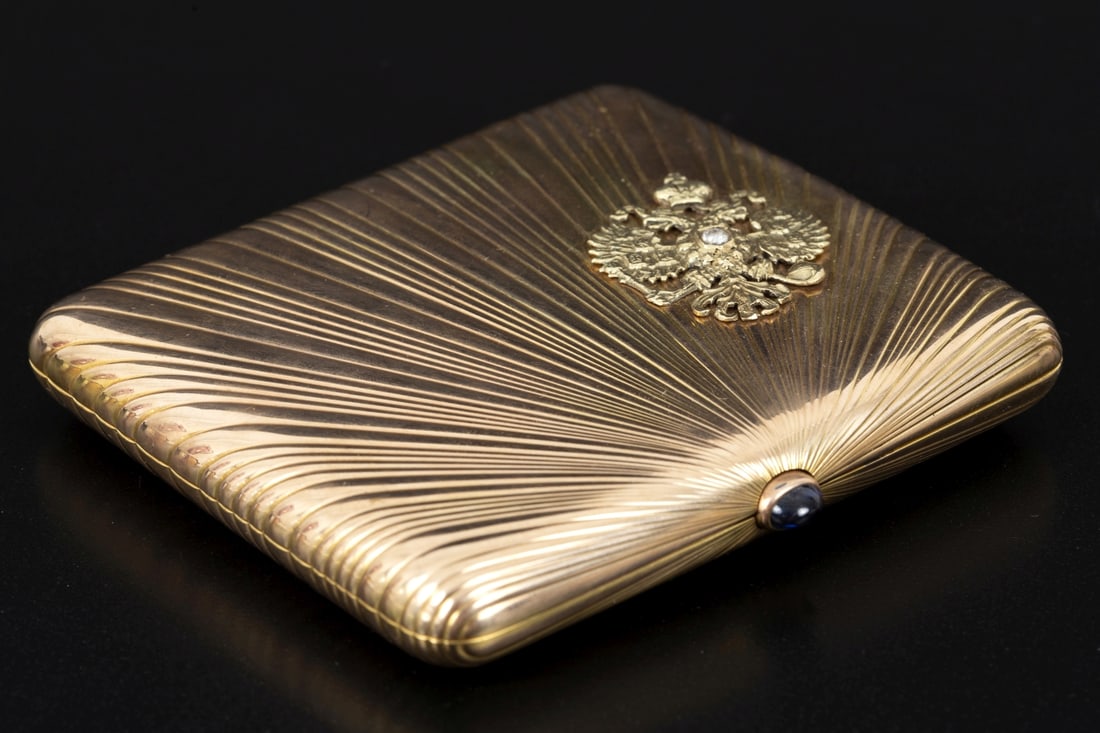 14K gold cigarette box in Imperial Russian style (1 of 5)