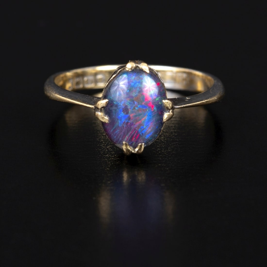 Vintage 18K Gold and Opal Ring (1 of 3)