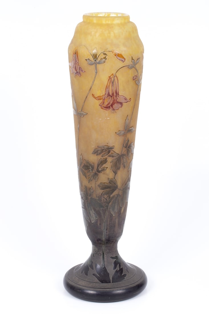 Impressive large vase cameo glass Daum Nancy France (1 of 3)