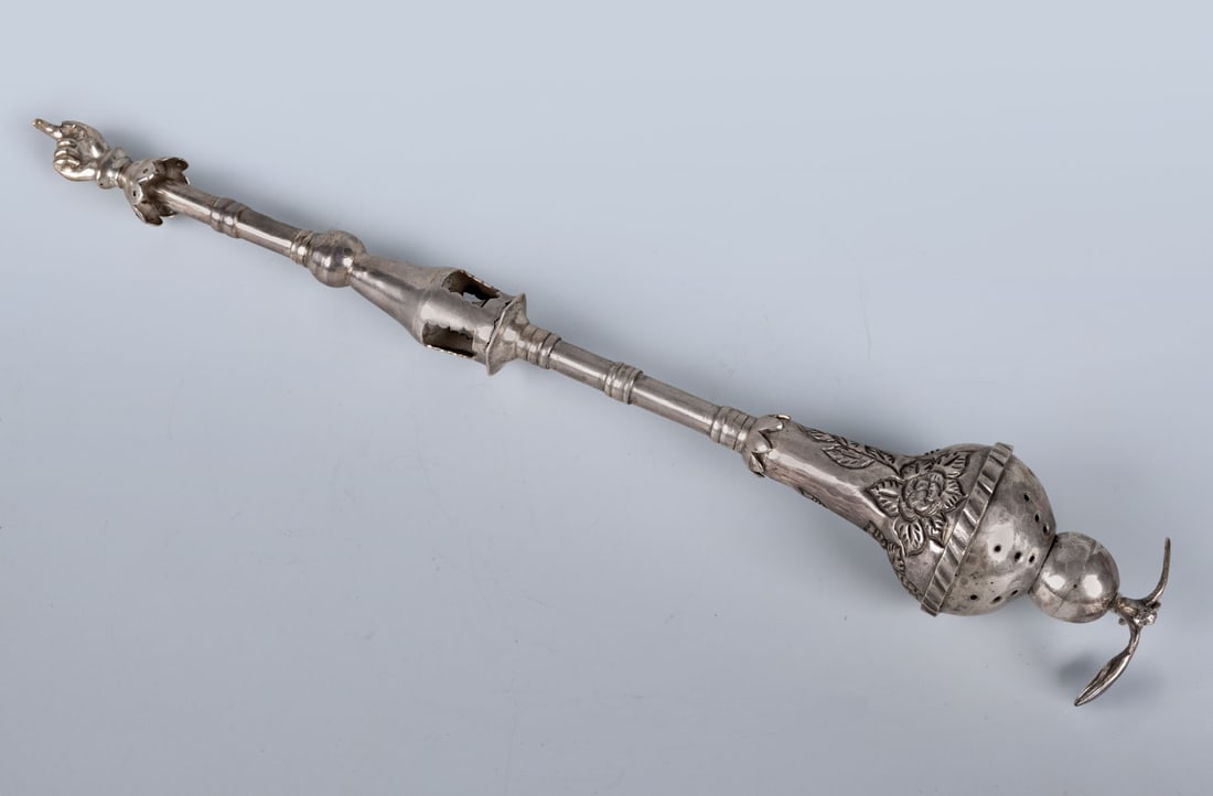 A Large Silver Torah Pointer (1 of 3)