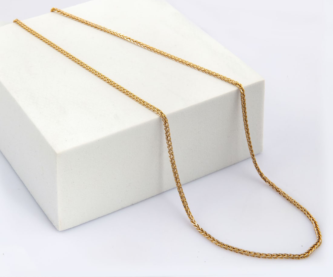 A 14K Yellow Gold Link Necklace (1 of 3)