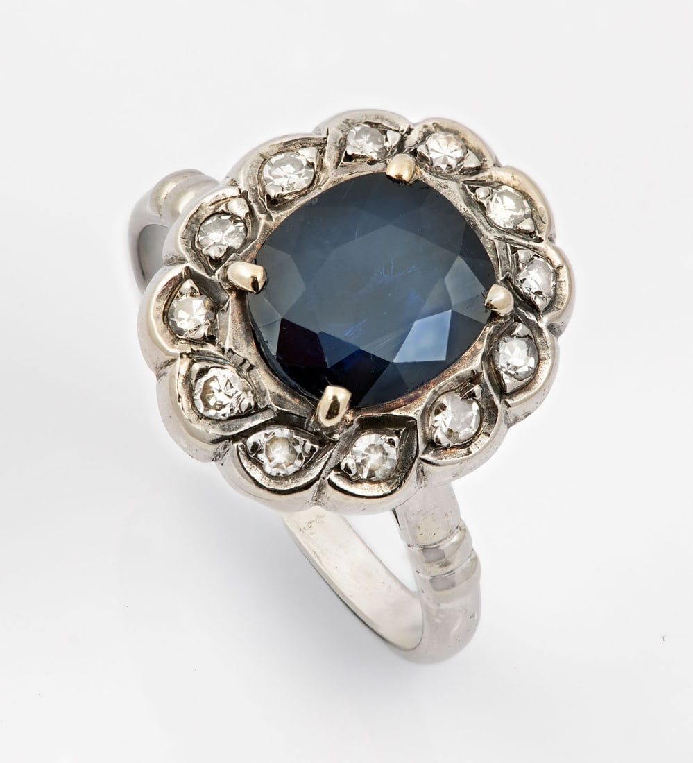 A 14K White Gold Sapphire and Diamond Ring (Approx. 1.7ct.) (1 of 6)