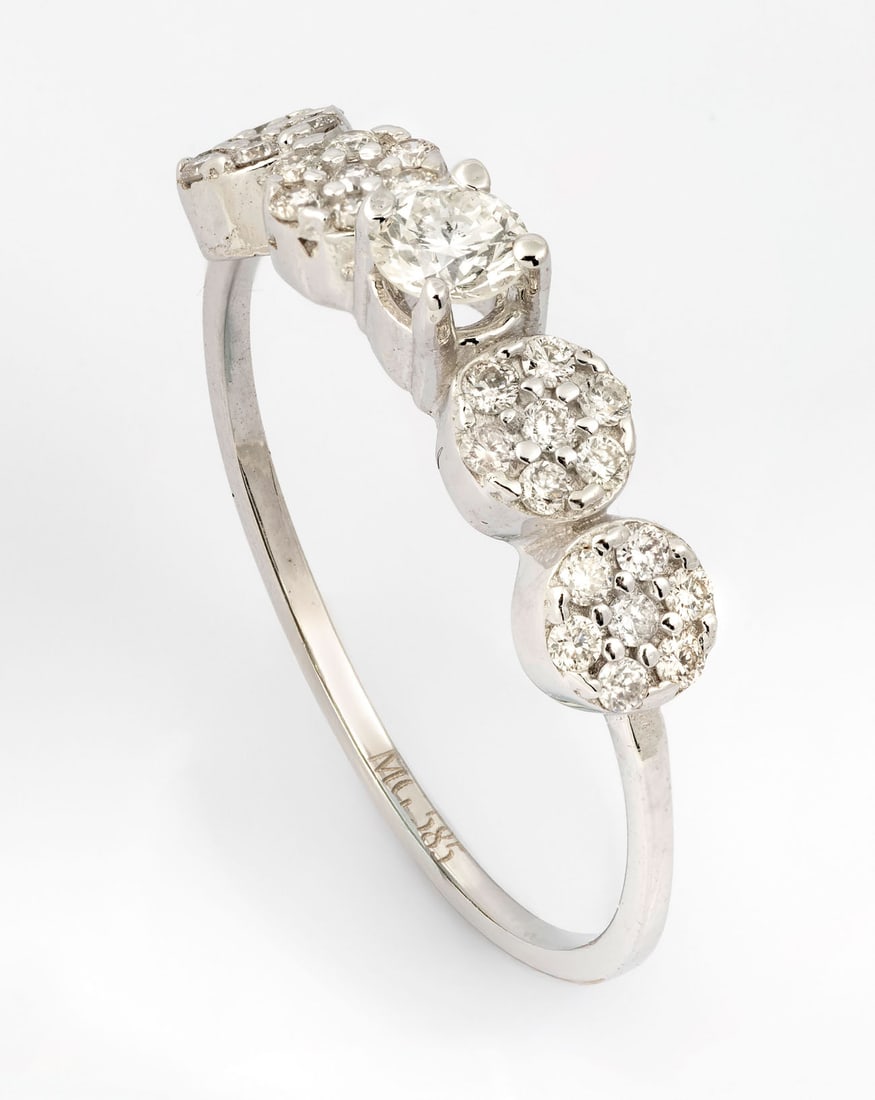 A 14K White Gold and Diamond Ring (1 of 3)