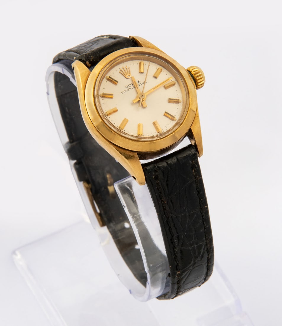 A Rolex Oyster Date Just Perpetual 18k Yellow Gold Women's Wristwatch (1 of 3)