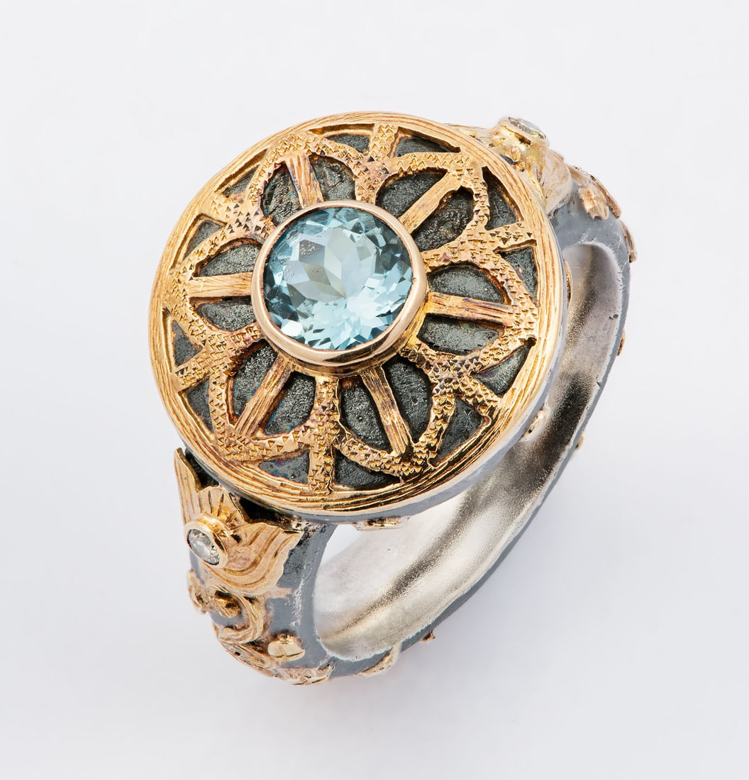 An Etruscan Style Silver 18k Gold Diamond and Aquamarine Ring (1 of 5)