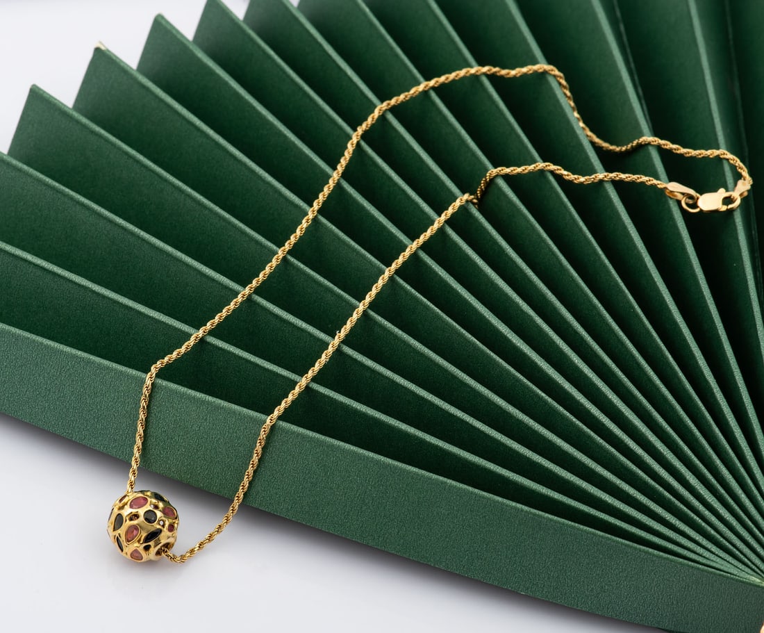 A 14K Gold Necklace with 18K Gold Gem-Set Pendant (1 of 4)