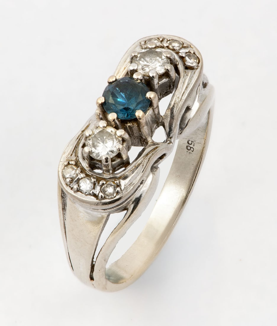 A 14k Gold Diamond and Sapphire Ring (1 of 5)
