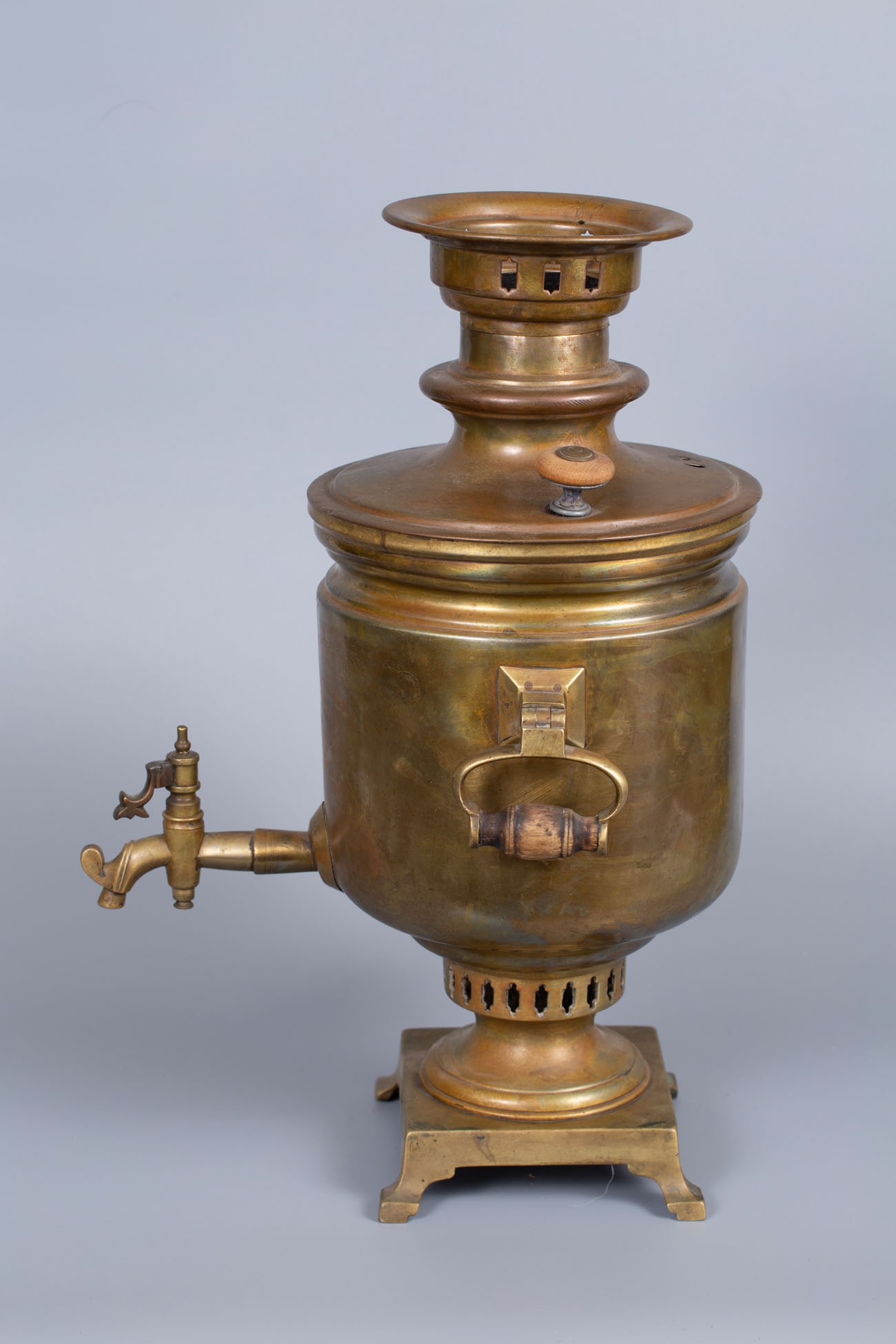 A Batashev Brass Samovar, Russia, Late 19th Century: A Batashev Brass Samovar, Russia, Late 19th Century