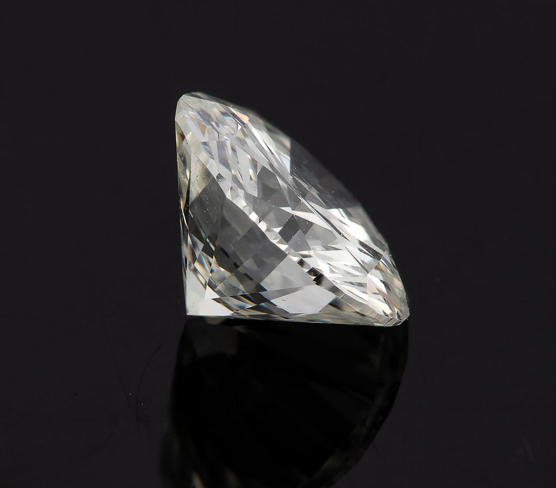 A Loose Brilliant-Cut Diamond, approx. 0.59Ct - 3