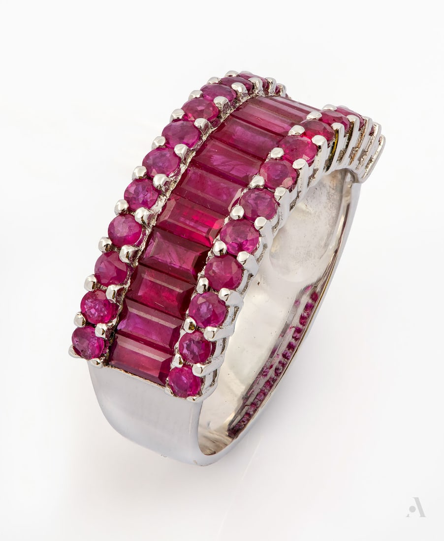 An 18K White Gold and ruby Ring (1 of 4)