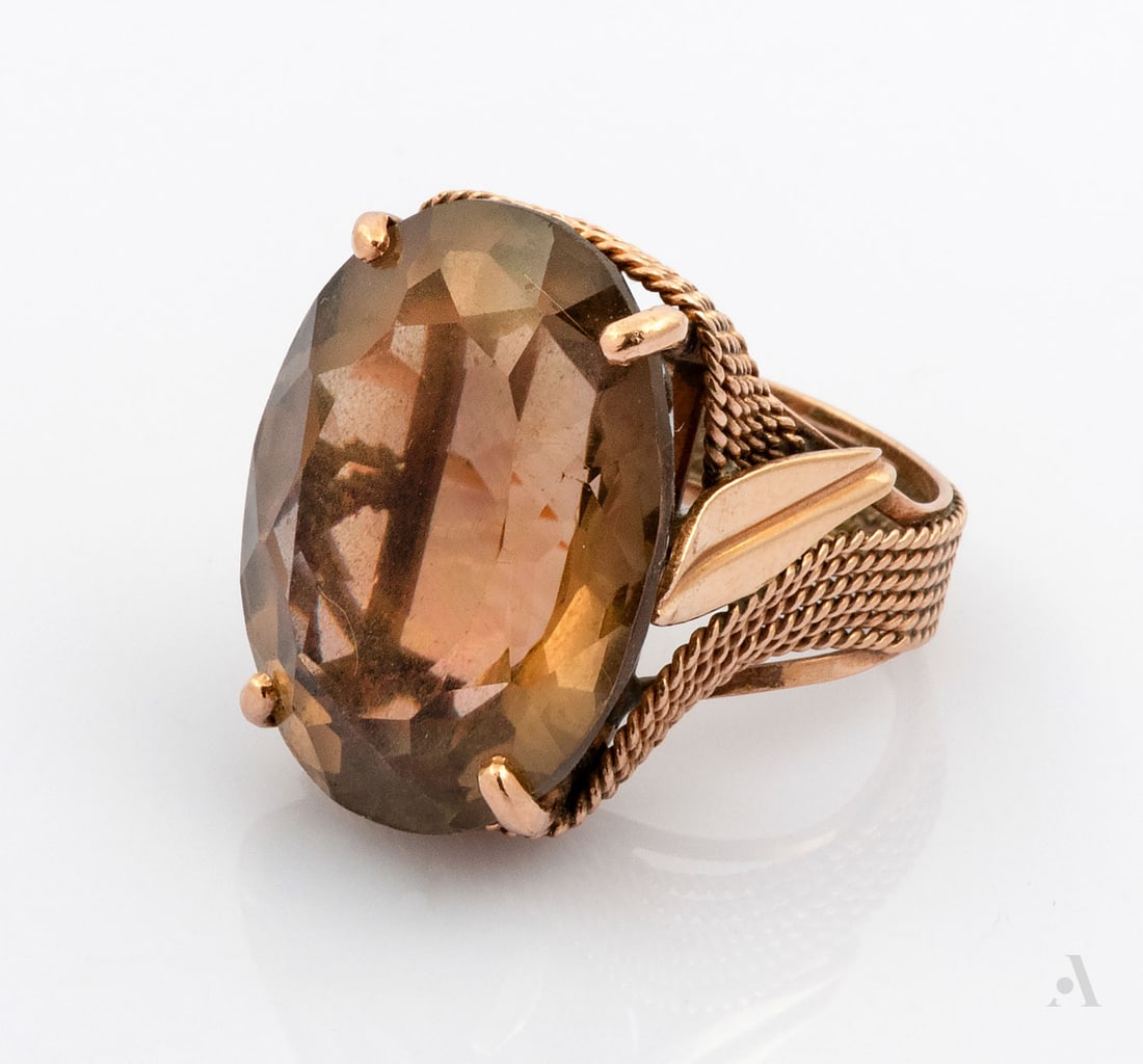 A Vintage 10K Red Gold and Smoky Quartz Ring (1 of 4)