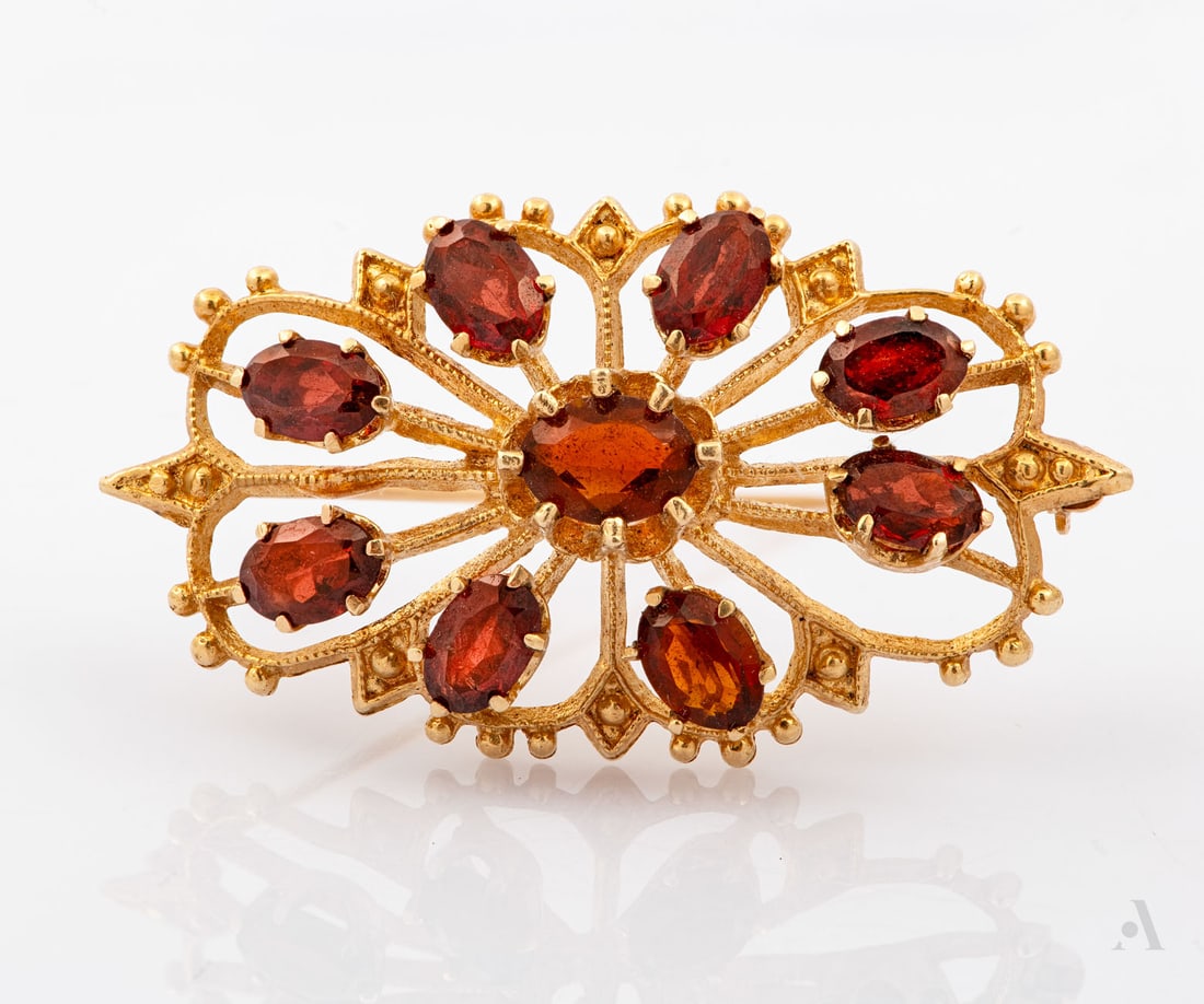 A Vintage 14K Yellow Gold and Garnet Brooch (1 of 3)