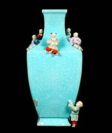 Antique Qianlong Chinese Six Climbing Boys Vase