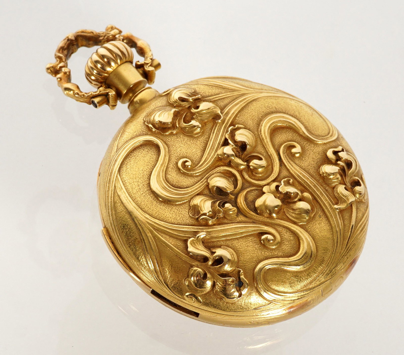 William R Hearst 18k Tiffany Repeater Pocket Watch: 18k yellow gold art nouveau half hunter case with floral motif, gold toned dial well marked Tiffany & Co. New York. Inner 18k dust cover monogrammed WRH for William Randolph Hearst, stamped 18k, 1785,