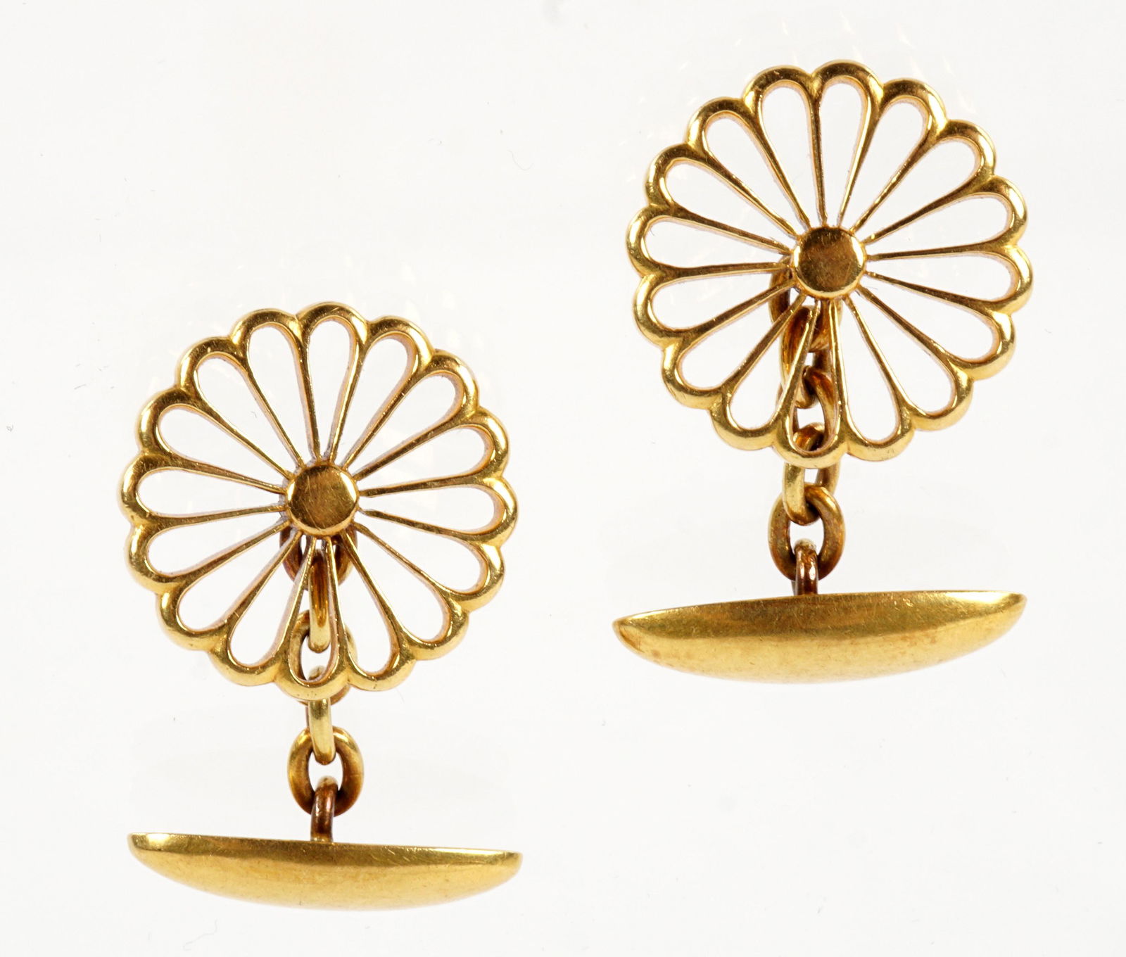 Japanese 18k Gold Chrysanthemum Gold Cufflinks: 18k yellow gold 17 point chrysanthemum cufflinks, reputedly given to Col. Pat Shearn from the captain of the Japanese naval vessel Kashima, from the Emperors' personal stateroom, and only given to ver