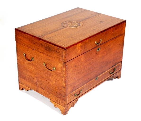 19th Century Thomas Baxter Sea Captains Chest Mar 27, 2022 Amero