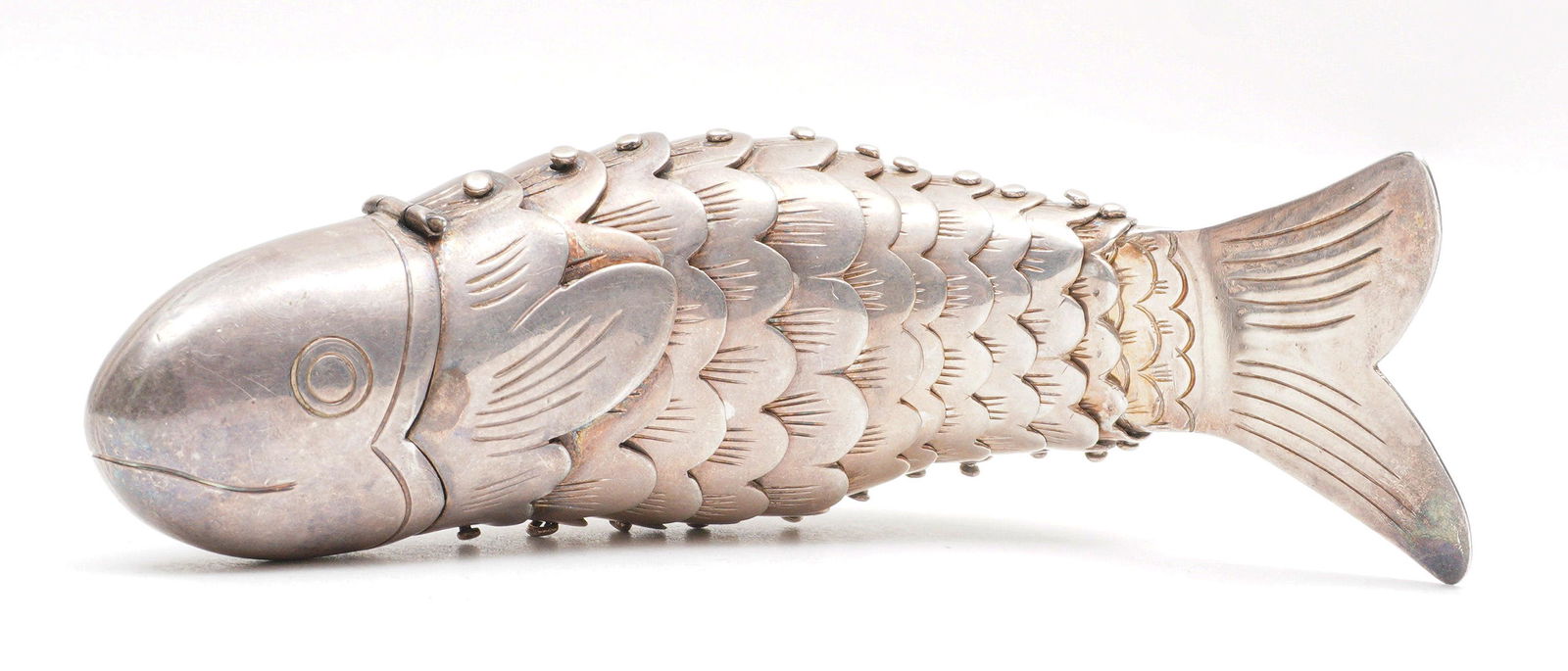 William Spratling Silver Articulated Fish Box (1 of 8)