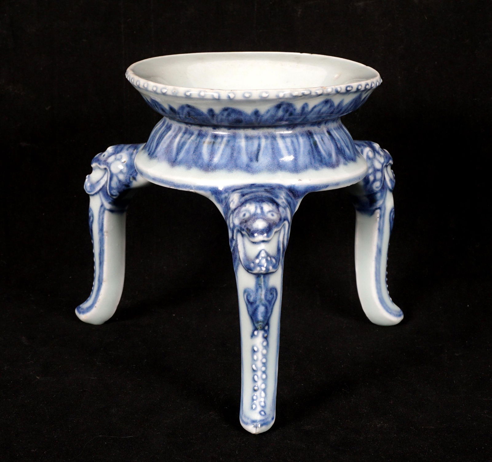 Chinese Ming Blue & White Porcelain Tripod Stand (1 of 16)