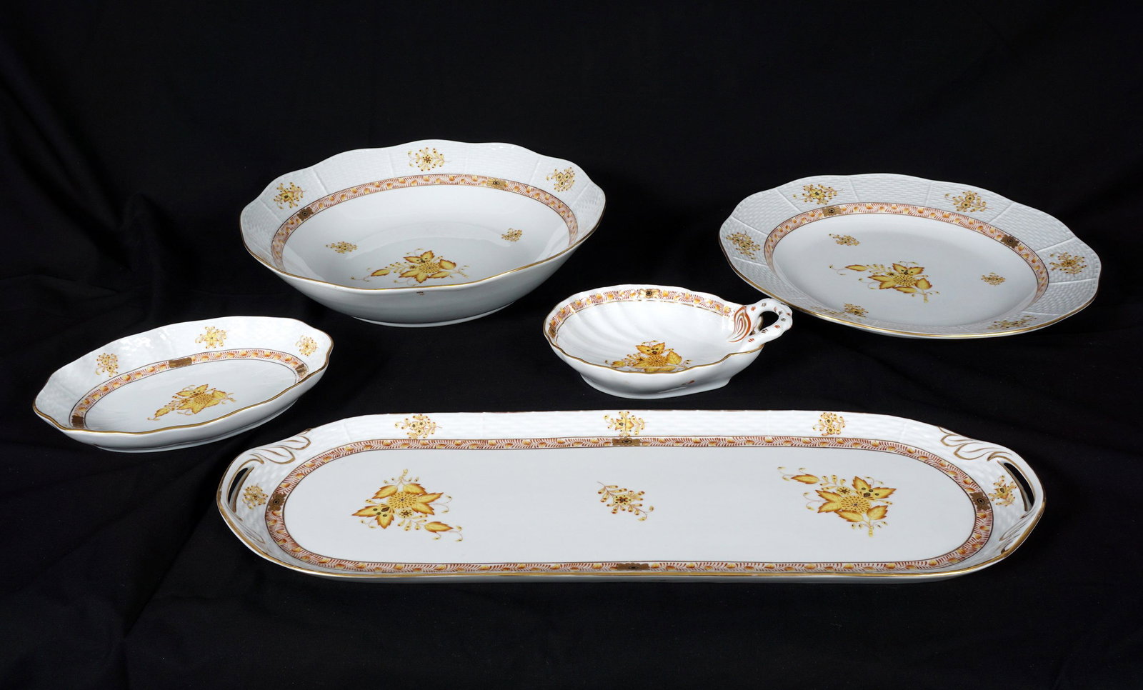 Five Piece Herend Chinese Bouquet Yellow Tableware: Five pieces total in the Chinese Bouquet Yellow pattern by Herend to include round serving bowl (2.5" h. x 11.25" dia.), service plate (11" dia.), elongated tray (18.75" x 6.5"), oval dish (7.75" x 5.