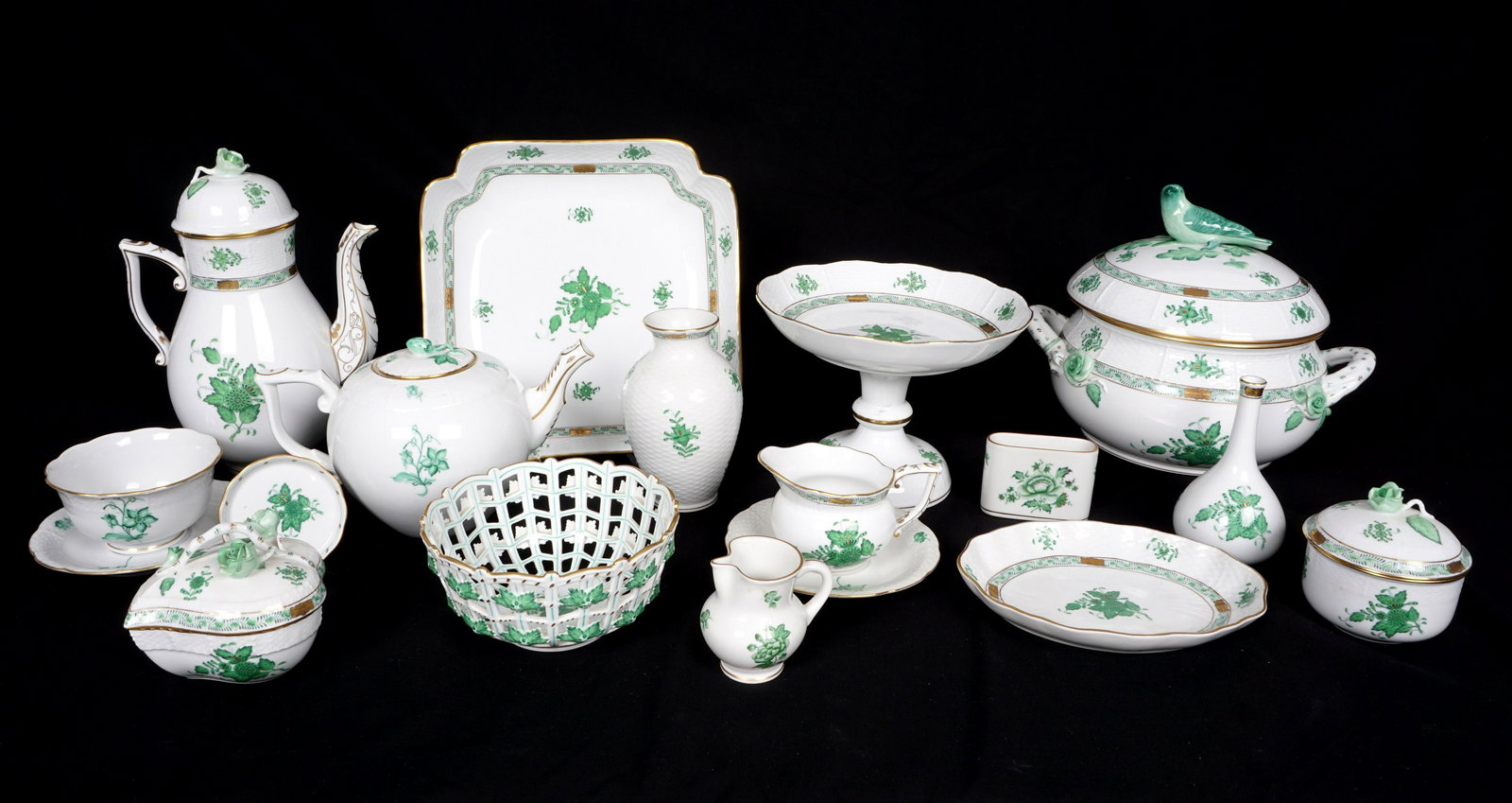 18 Piece Herend Chinese Bouquet Green Tableware: An assembled collection of 18 pieces total in the Chinese Bouquet Green by Herend to include tureen with bird finial (8.5" h. x 10.75"), coffee pot with lid (10" h.), teapot (5.5" h.), open creamer (3