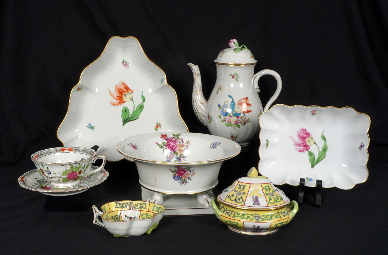 8 Piece Herend Assorted Tableware (1 of 19)