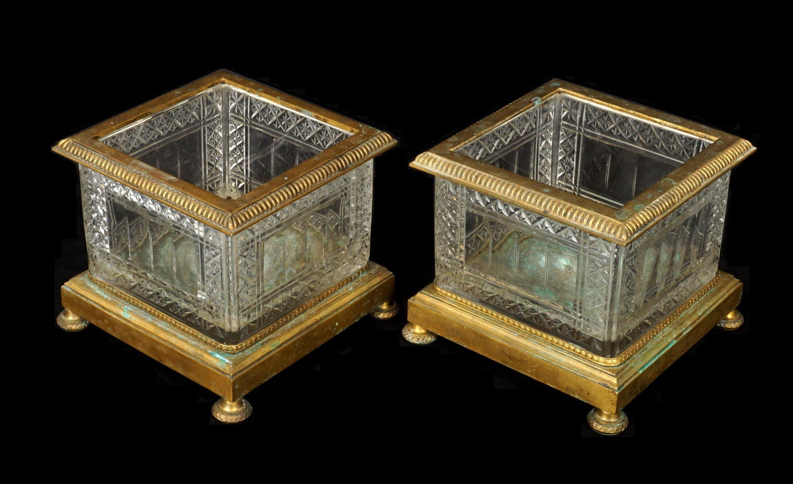 Pair Baccarat Quality Bronze Mounted Cache Pots (1 of 9)