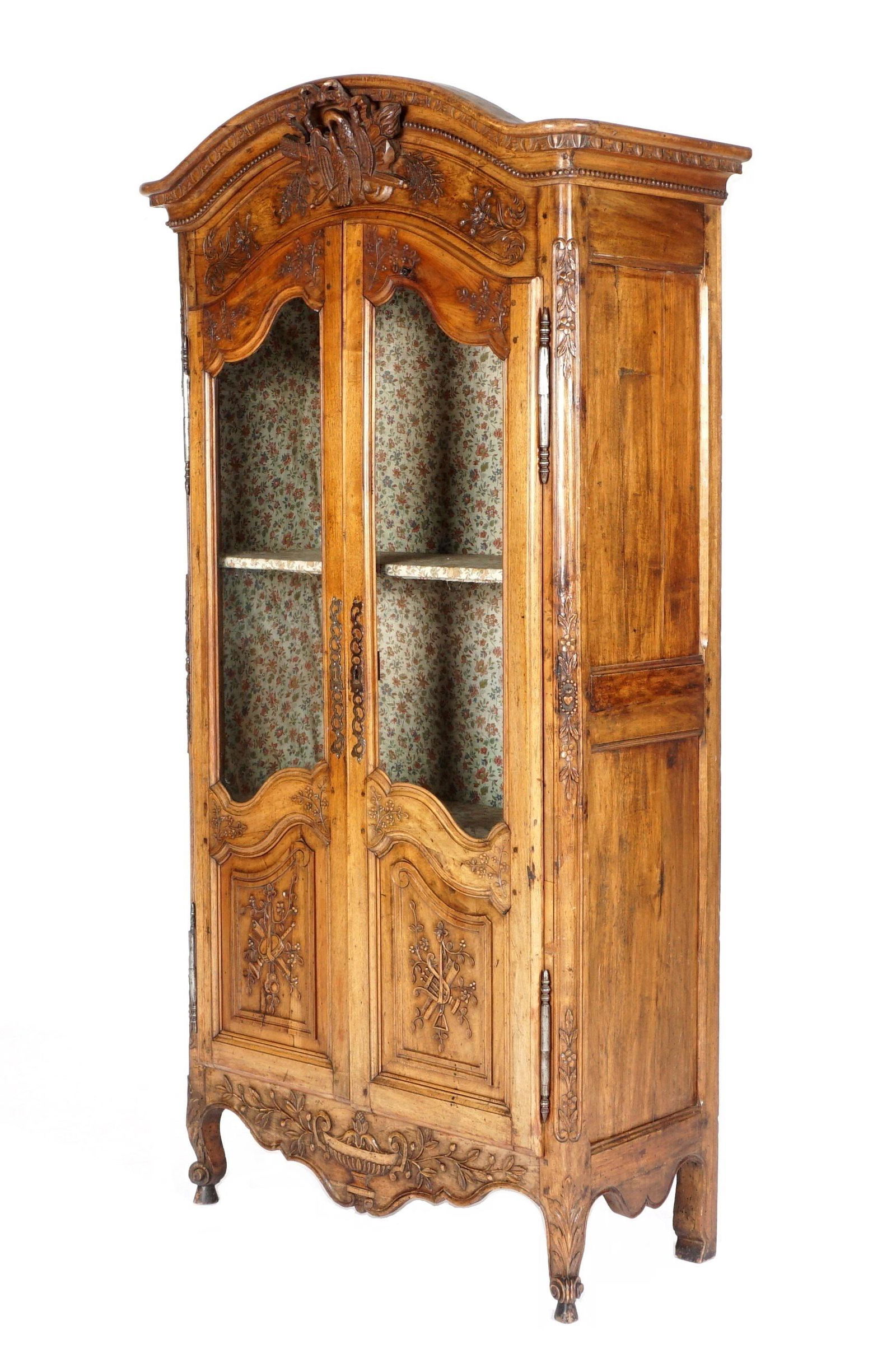 18th/19th Century French Carved Walnut Bookcase (1 of 16)