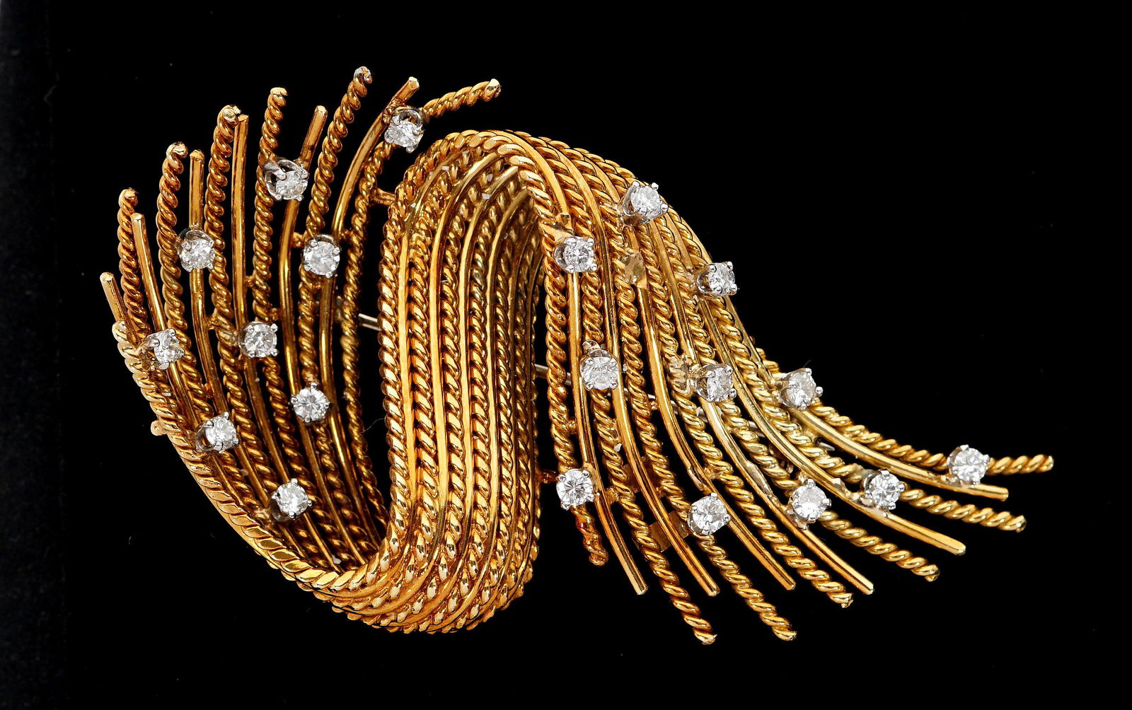 18k Gold and Diamond Moderne Brooch (1 of 3)