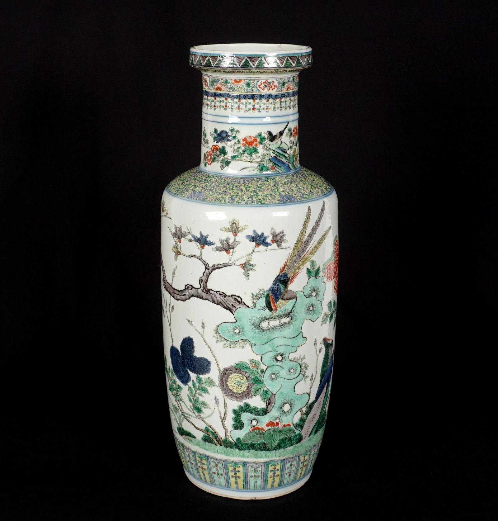 Large Qing Dynasty Chinese Famille Verte vase (1 of 10)