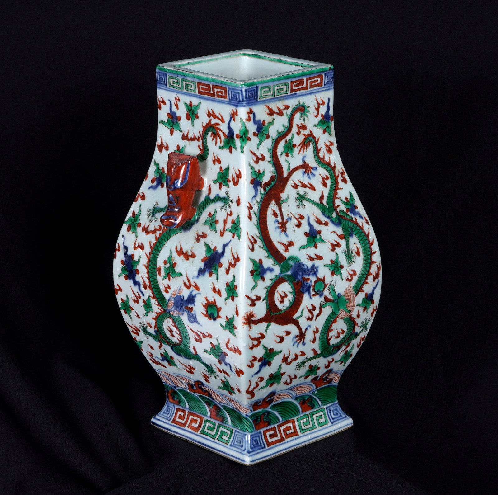 Chinese Wucai Decorated Porcelain Dragon Vase (1 of 10)