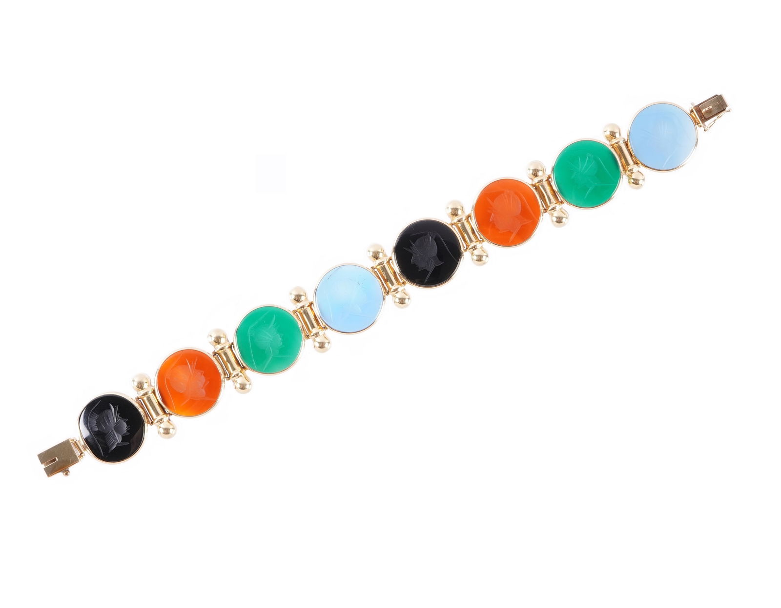 14k Gold Intaglio Cut Medallion Bracelet: Stamped 14k on clasp, repeating intaglio cut glass medallion with soldiers bust, overall 7.5" long. Approx 18 grams inclusive.