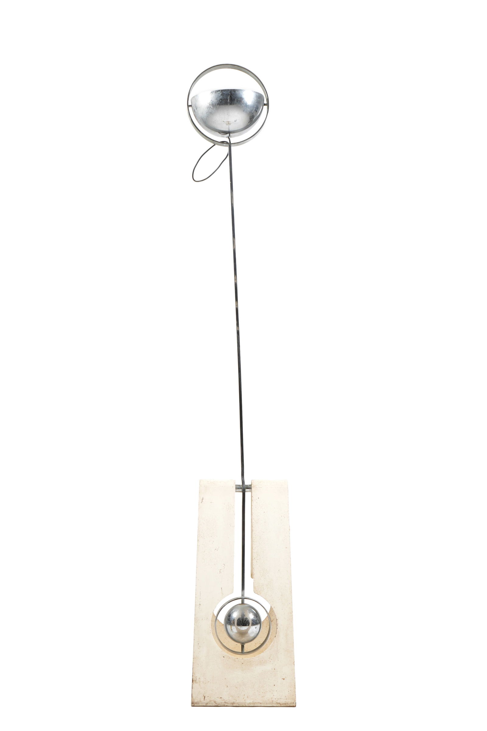 Sabine Charoy Swivel Balance Floor Lamp: Chrome and lacquered metal counter balance floor lamp designed by Sabine Charoy, circa 1969. Swivel chrome arm and shade with counter balance ball weight, lacquered metal base. Overall in upright posi